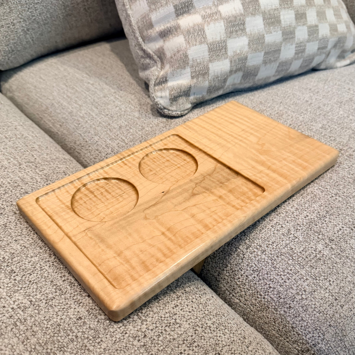 Couch Caddy for drinks