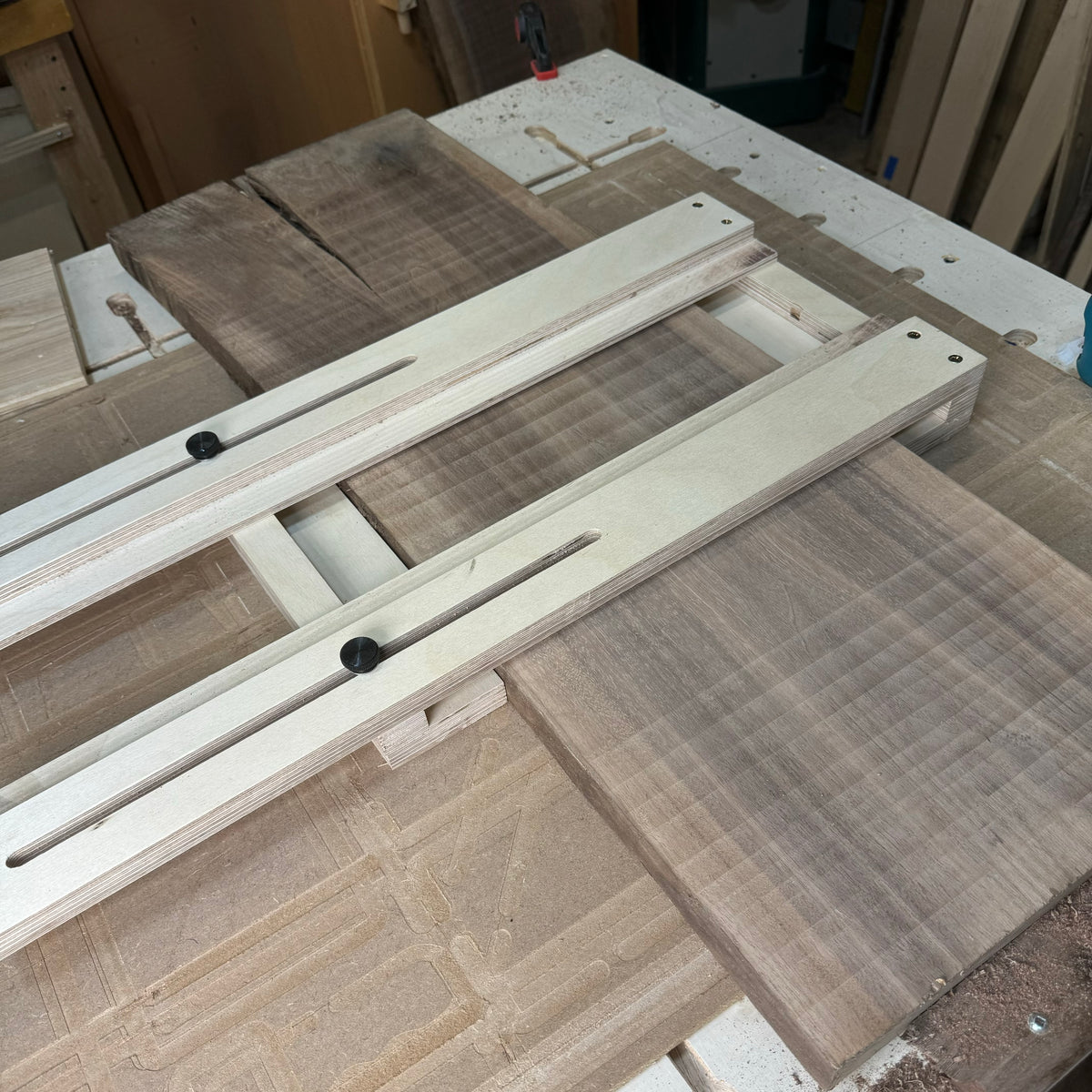 The Big Trim - Router Flattening jig
